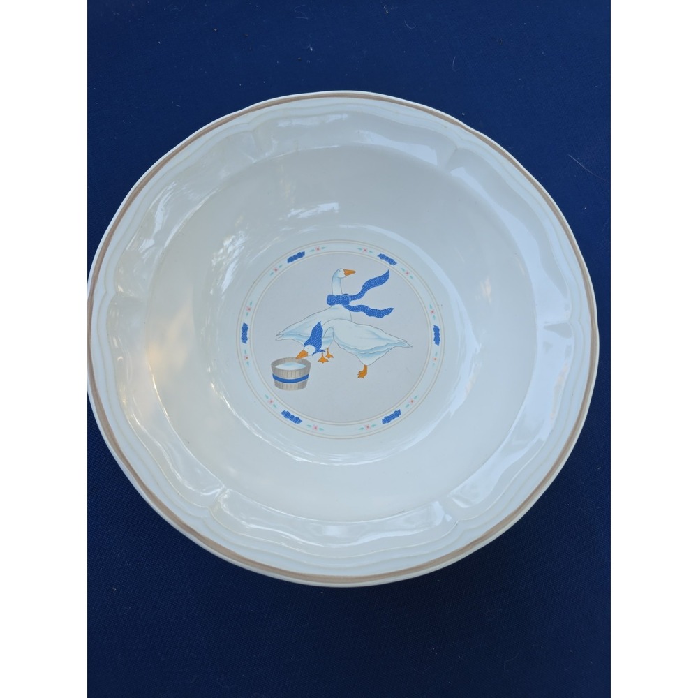 Vtg Newcor Countryside Blue Ribbon Goose Stoneware 9 1/2" Serving Bowl 1987